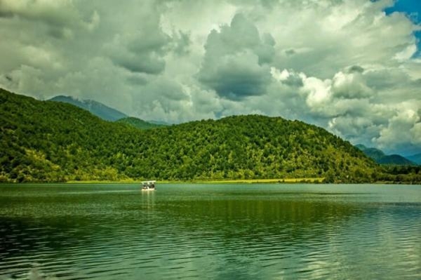 Qəbələdə Nohurgöldə batan məşhur alimin jurnalist oğlu imiş - FOTO