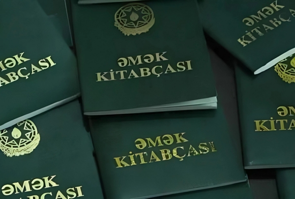 Baş nazirdən əmək kitabçaları ilə bağlı QƏRAR... FOTO